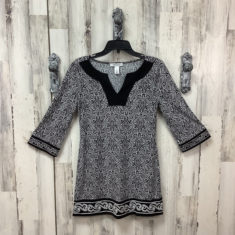 White House Black Market Size XS Tunics