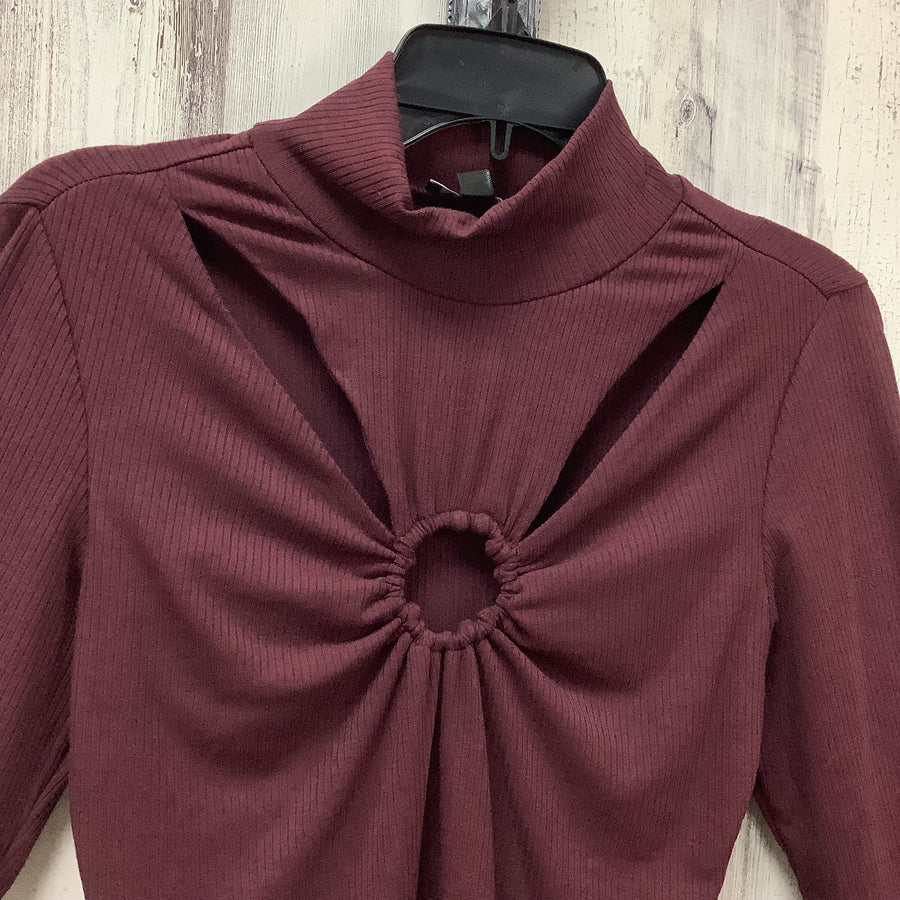 Venus Size Med Junior Shirts & Blouses