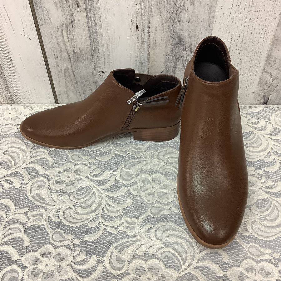 Naturalizer Size 10W Boots