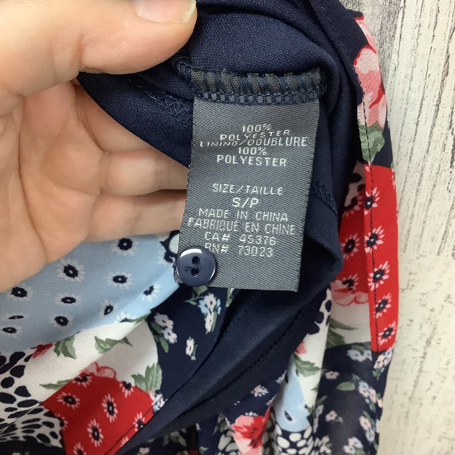 Suzy Shier Size Sm Shirts & Blouses