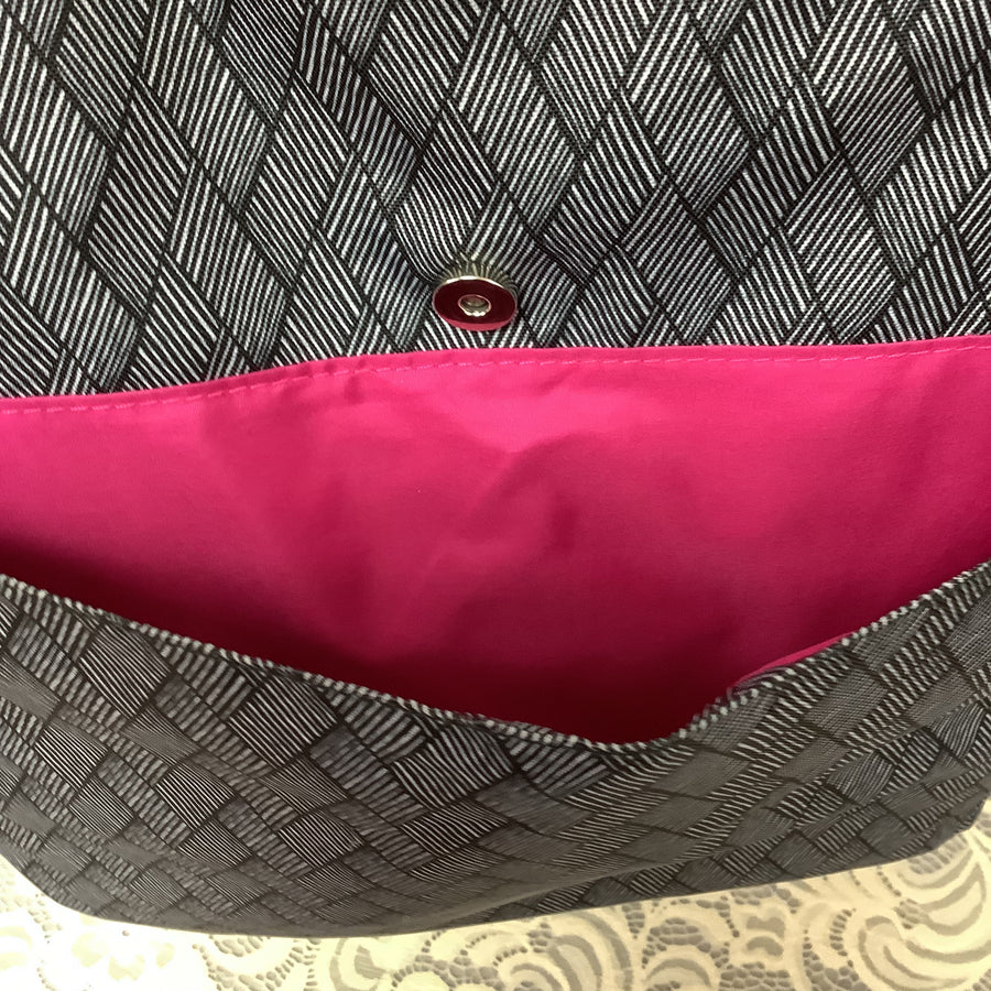 Baggallini Size Large Totes