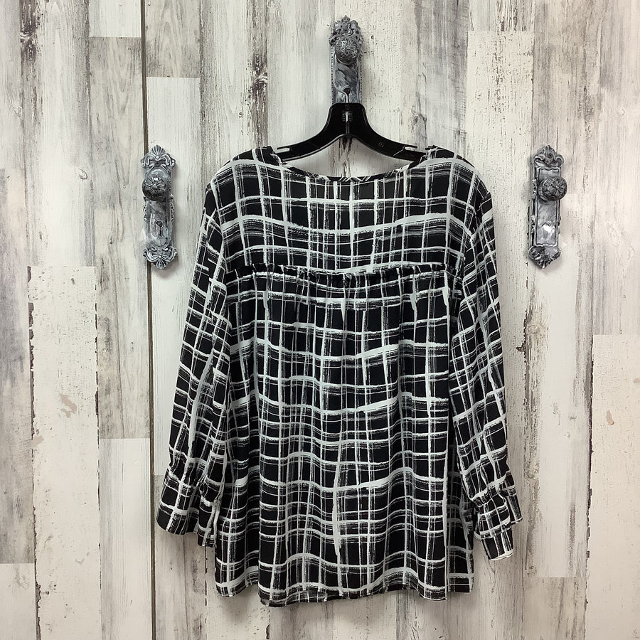 Zac & Rachel Size XL Curvy Shirts & Blouses