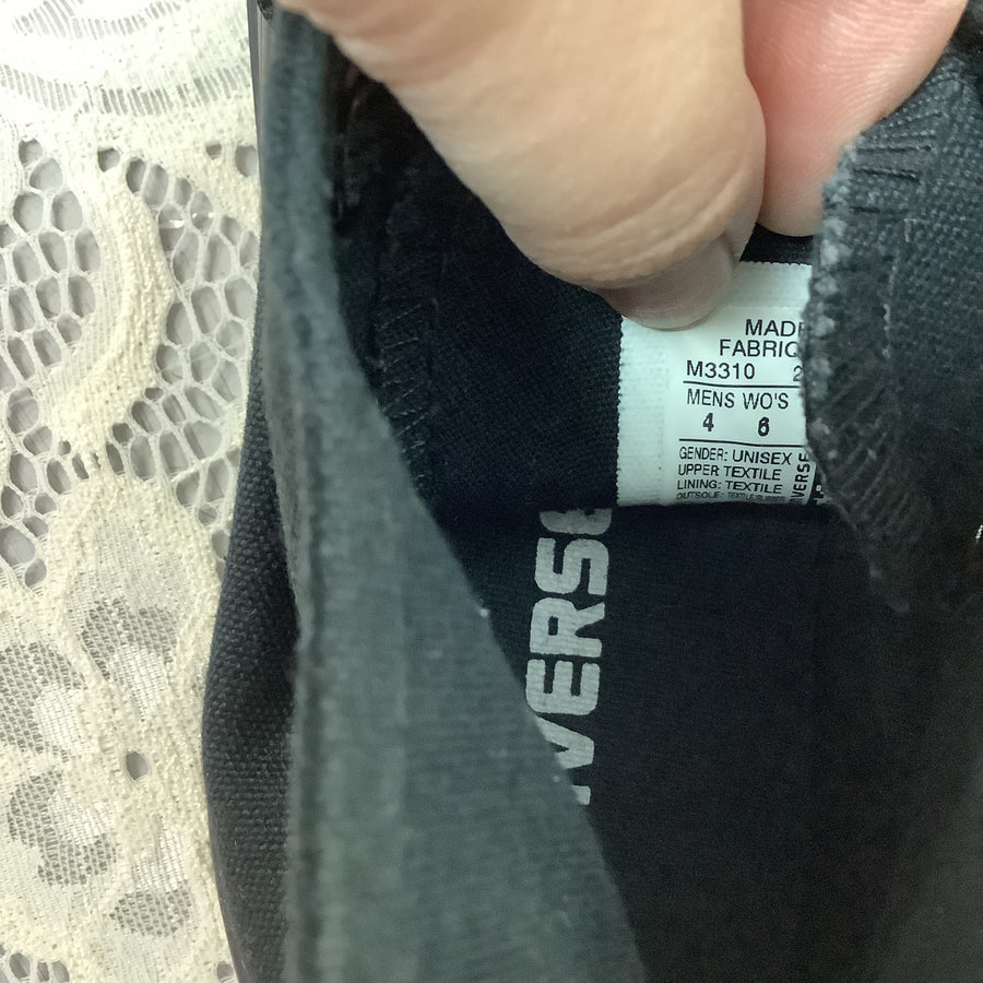 Converse Size 6 Sneakers