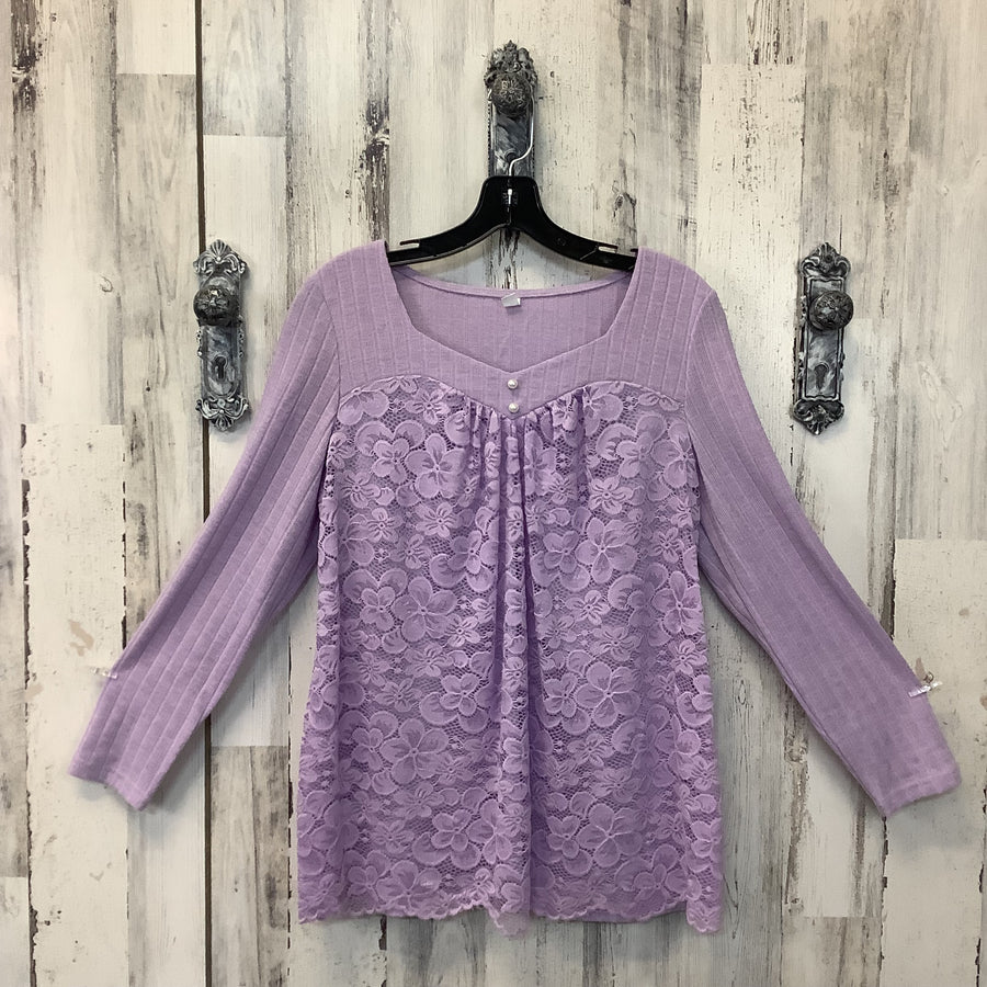 Size Med Purple Lace Sweetheart Blouse