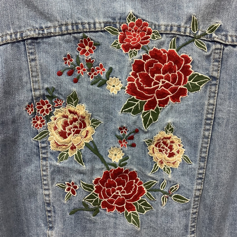 Forever 21 Size Sm Embroidered Junior Denim Jacket