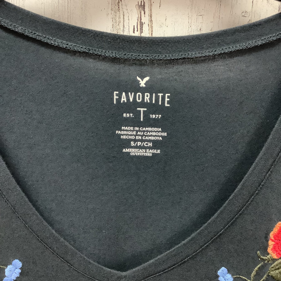 American Eagle Size Small Shirts & Blouses