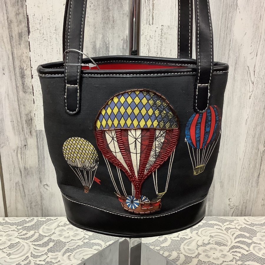 Liz Claiborne Size Small Shoulder Bags