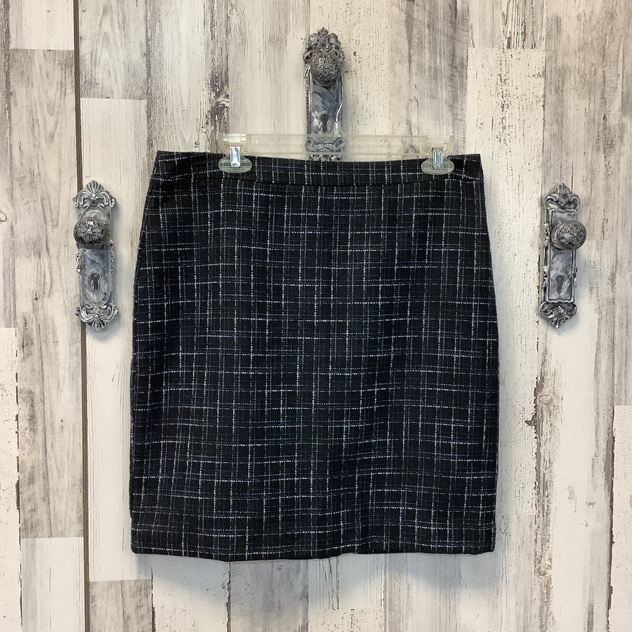 LOFT Size Med Skirt