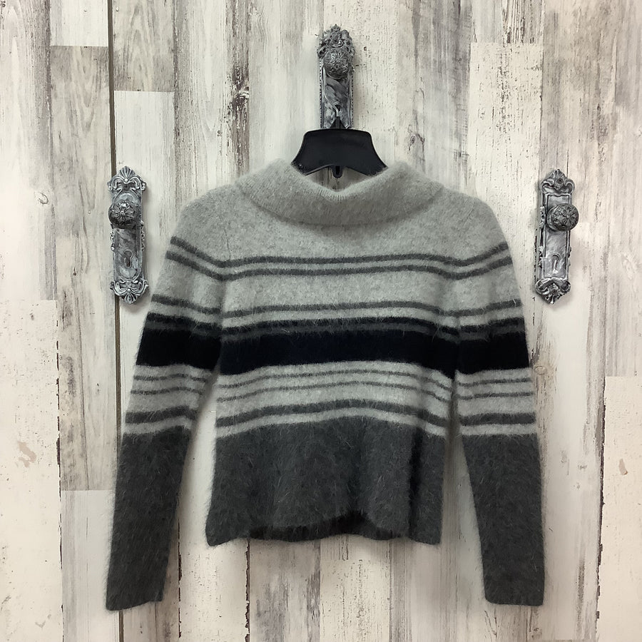 Rafaella Size Med Angora Lambs Wool Blend Pullover