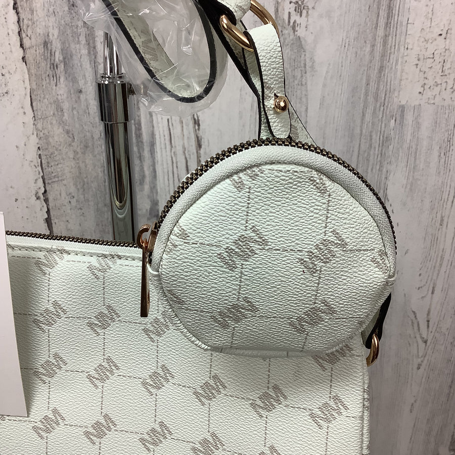 Nicole Miller Size Small Crossbodys