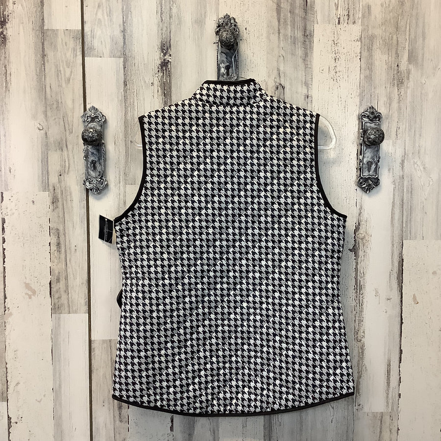 Karen Scott Size Med Vests