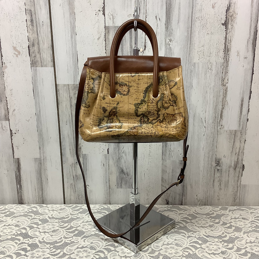 Patricia Nash Size Med Handbags