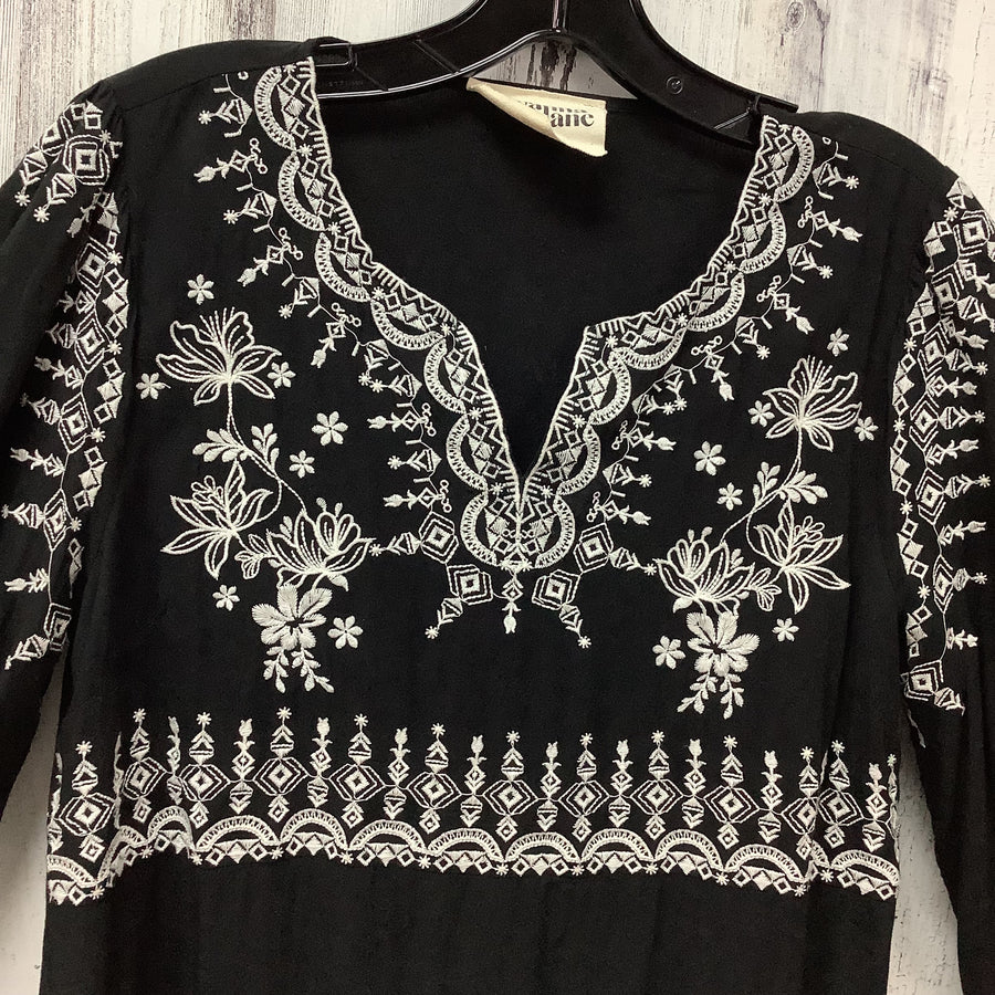 Savanna Jane Size Med Shirts & Blouses
