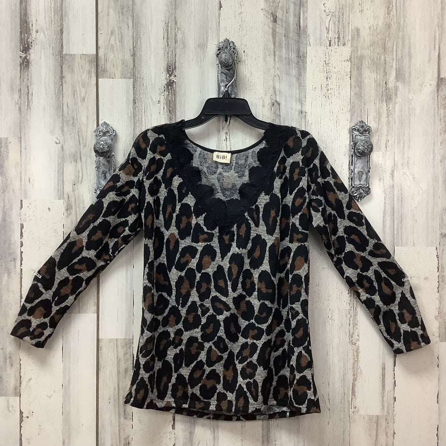 Bi Bi Size Small Shirts & Blouses
