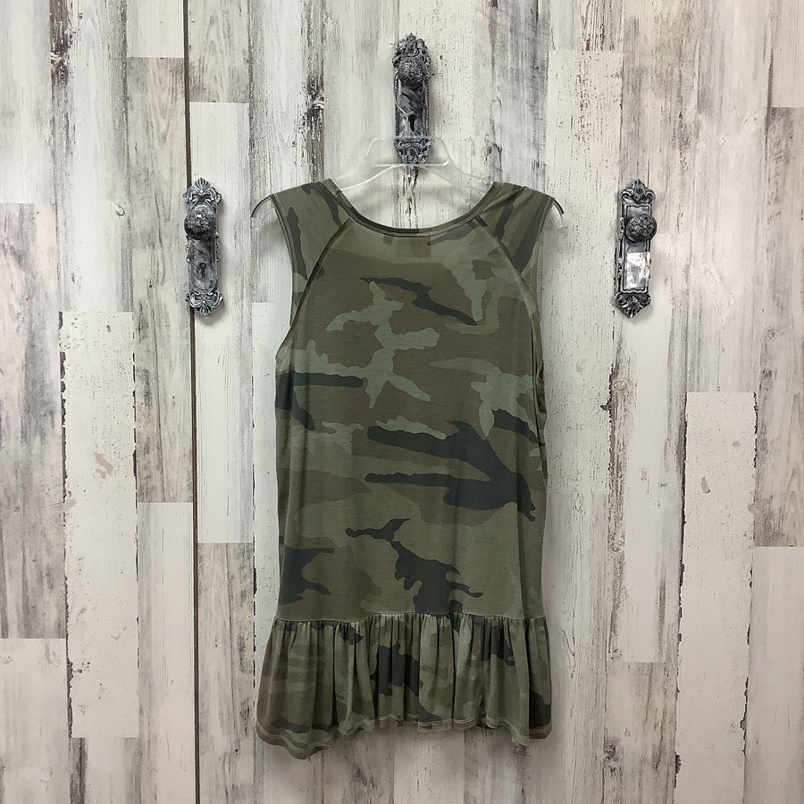 Dantelle Size Lg Shirts & Blouses