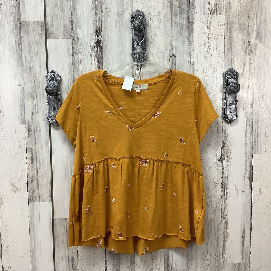 Penelope Rose Size Lg Shirts & Blouses