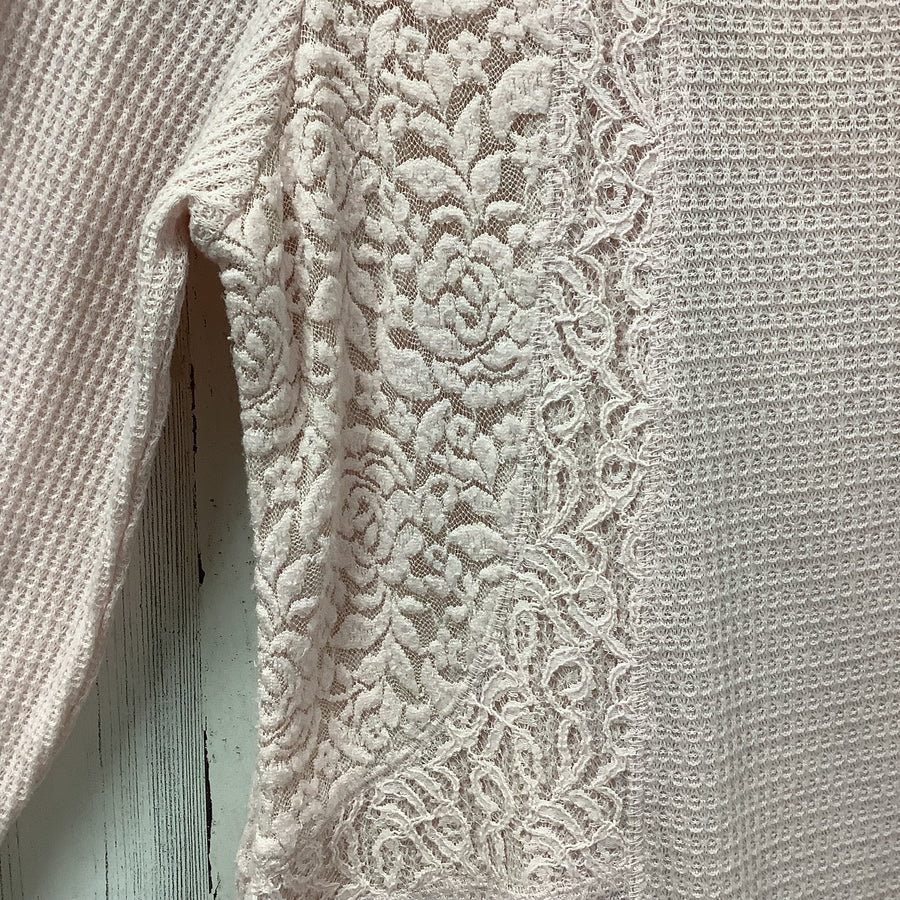 RXB Size Med Shirts & Blouses