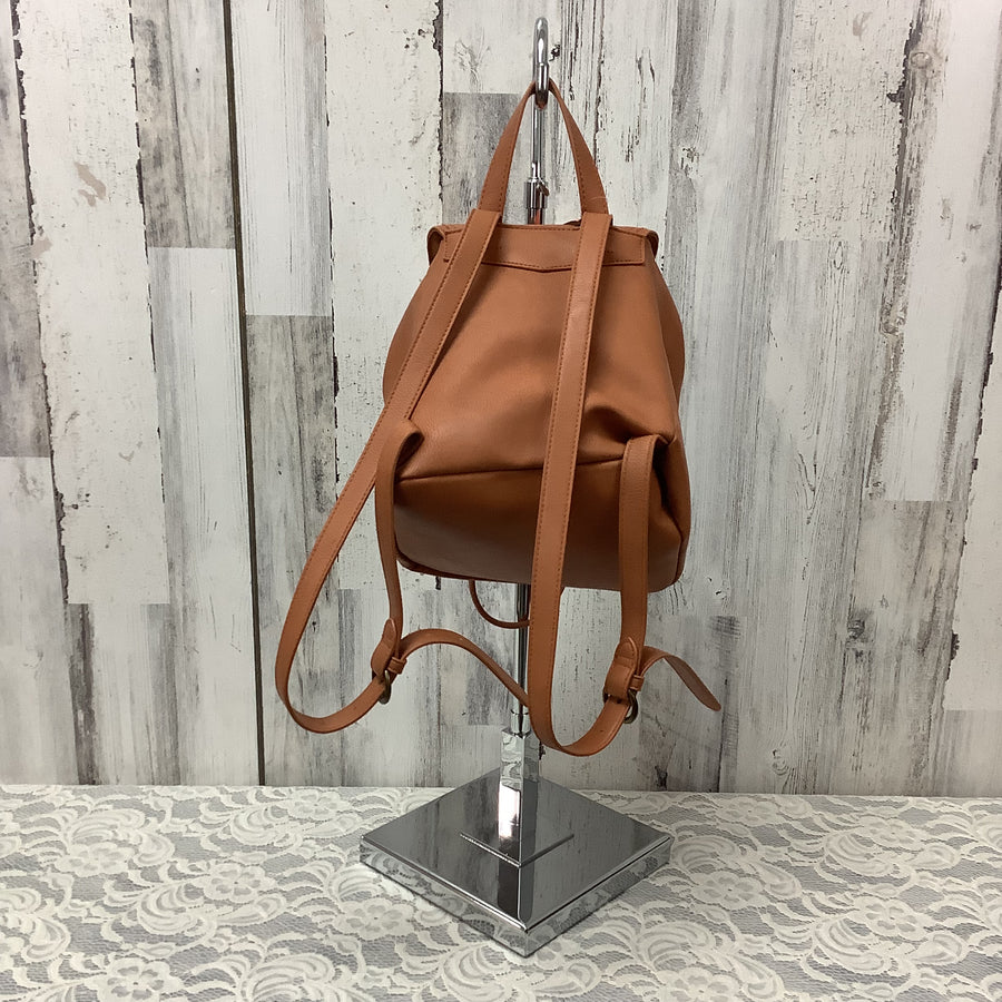 Universal Thread Size Small Backpacks