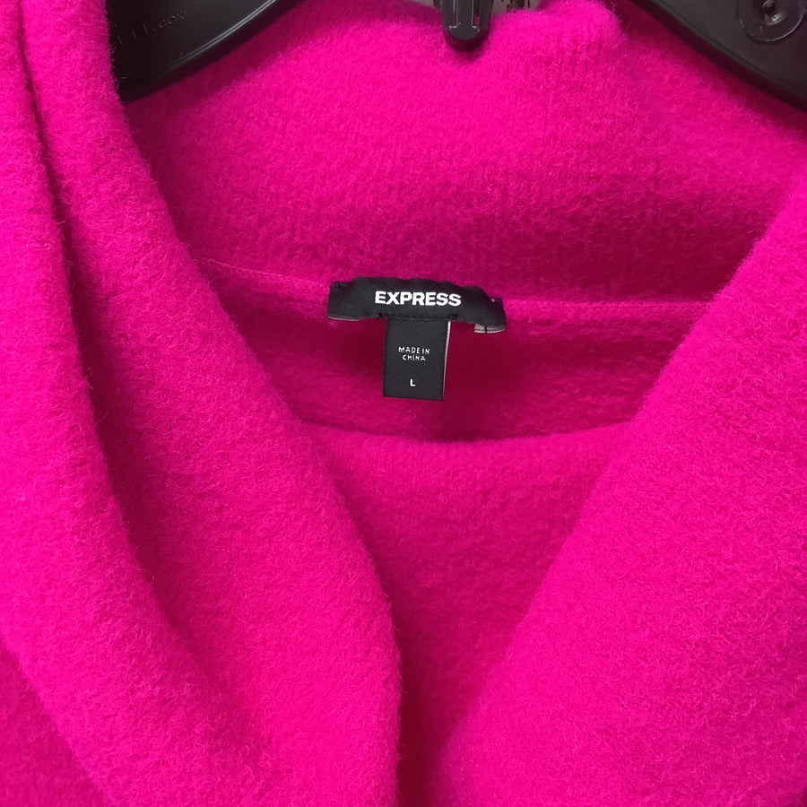 Express Size Large Pullover