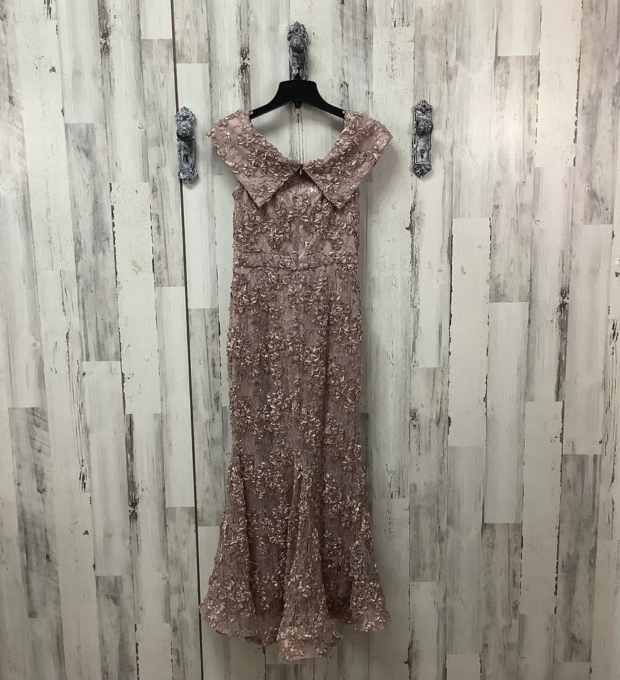 XSCAPE Size Small Women's Formal Gown