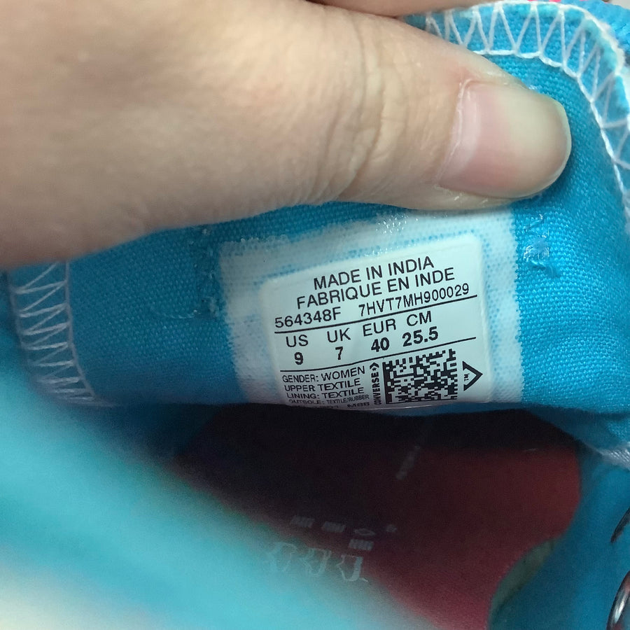 Converse Size 9 Sneakers