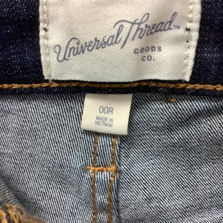 Universal Thread Size 00 Junior Jeans