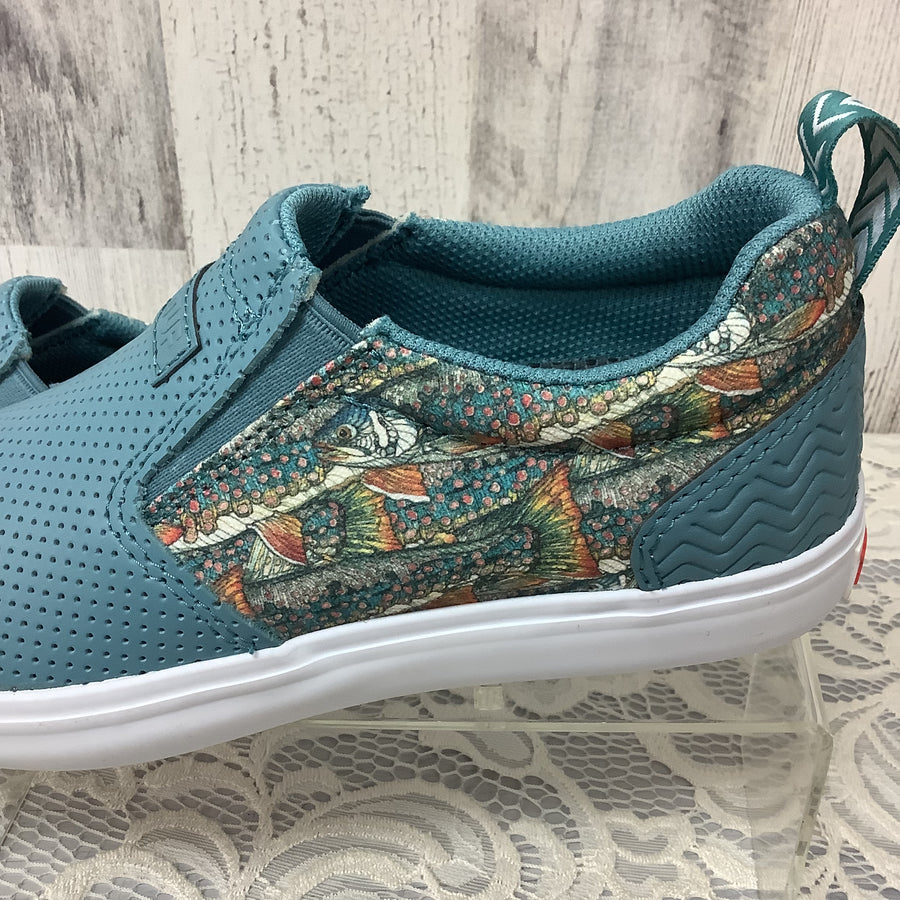 XTRATUF Size 6.5 Slip On Sneakers