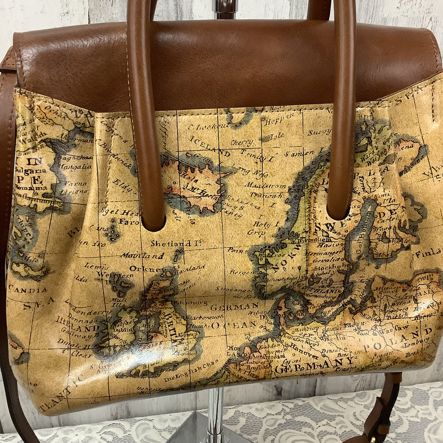 Patricia Nash Size Med Handbags