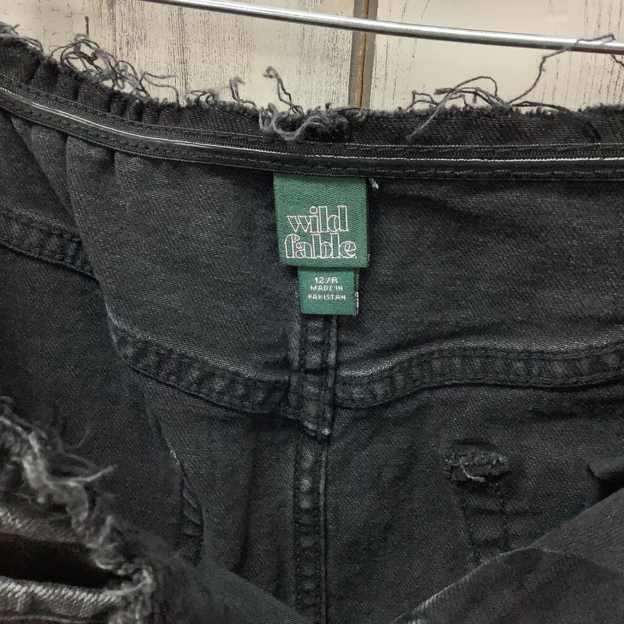 Wild Fable Size Large Junior Black Denim Skirt