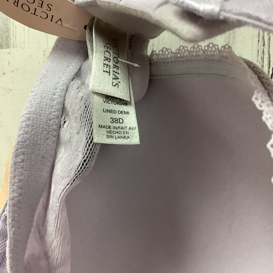Victoria Secret Size 38D Purple Lace Demi Bra