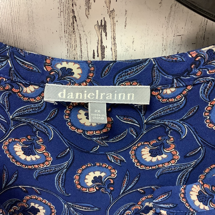 Danielrainn Size 2X Curvy Shirts & Blouses