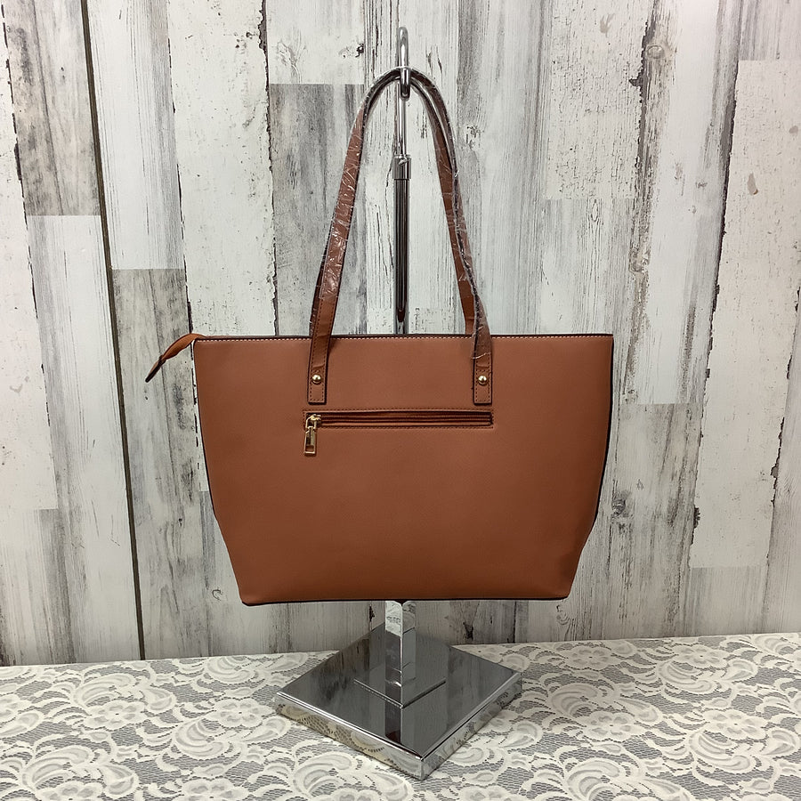 Elim & Paul Size Large Shoulder Bags