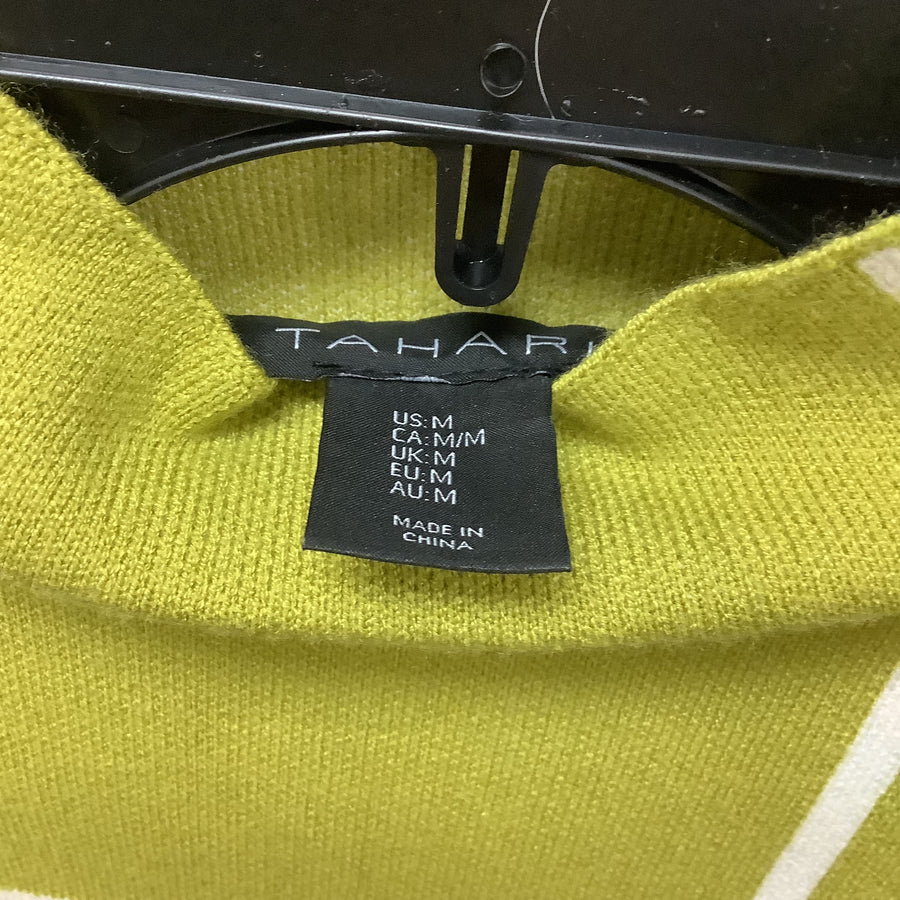 Tahari Size Med Pullover