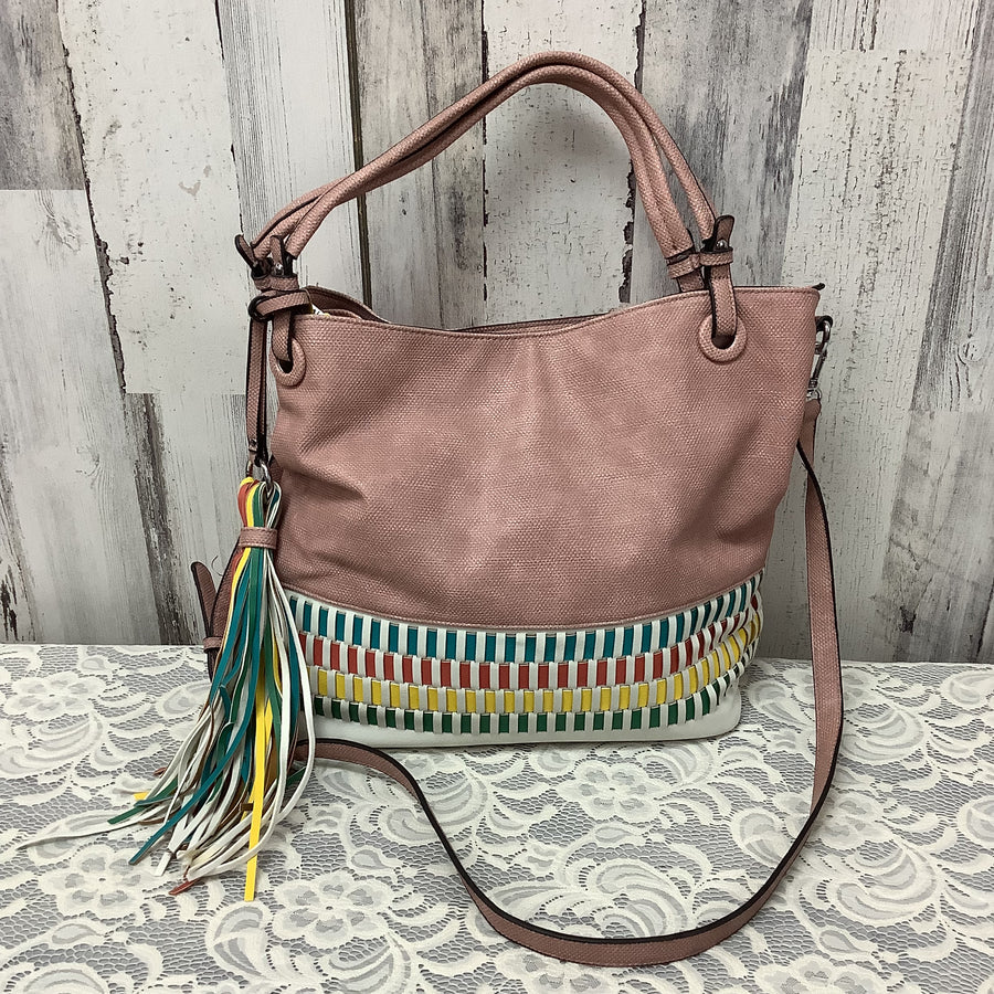 Unknown Size XL Shoulder Bags