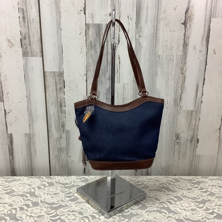 Rosetti Size Med Shoulder Bags