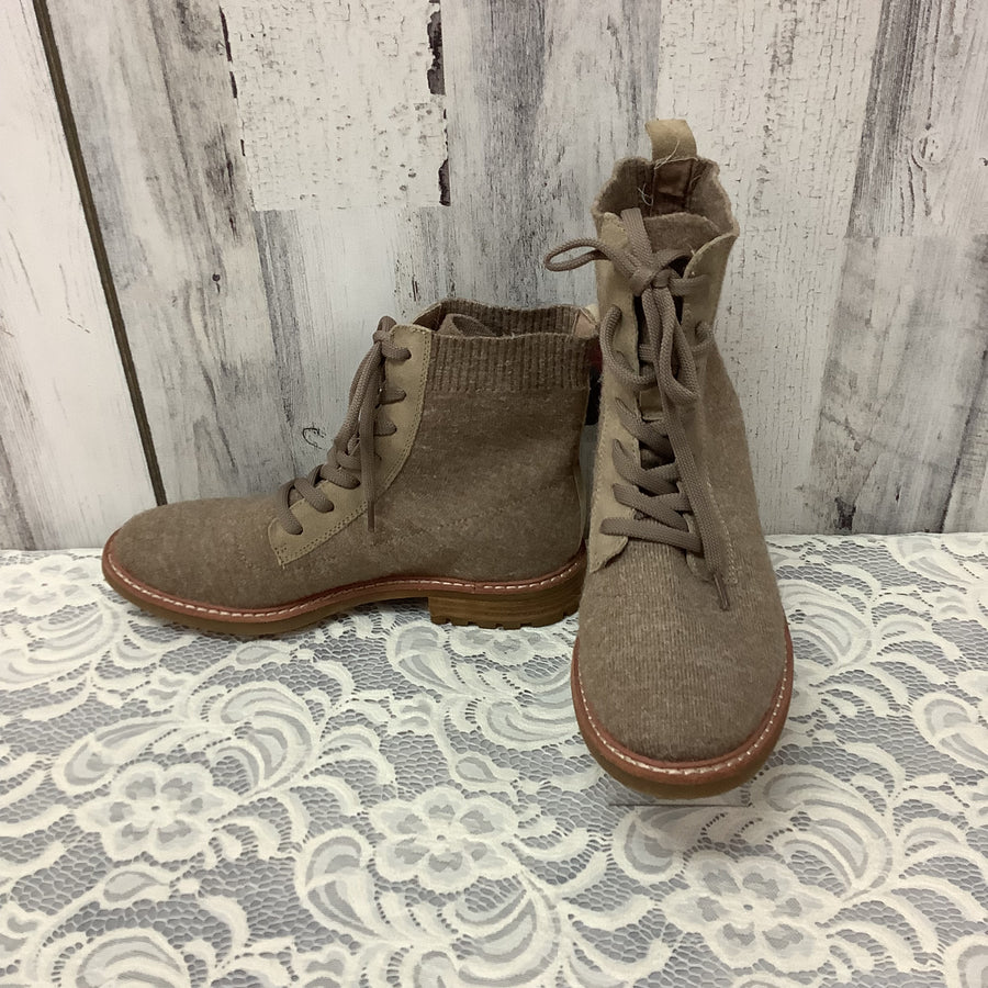 Sofft Size 8 Boots