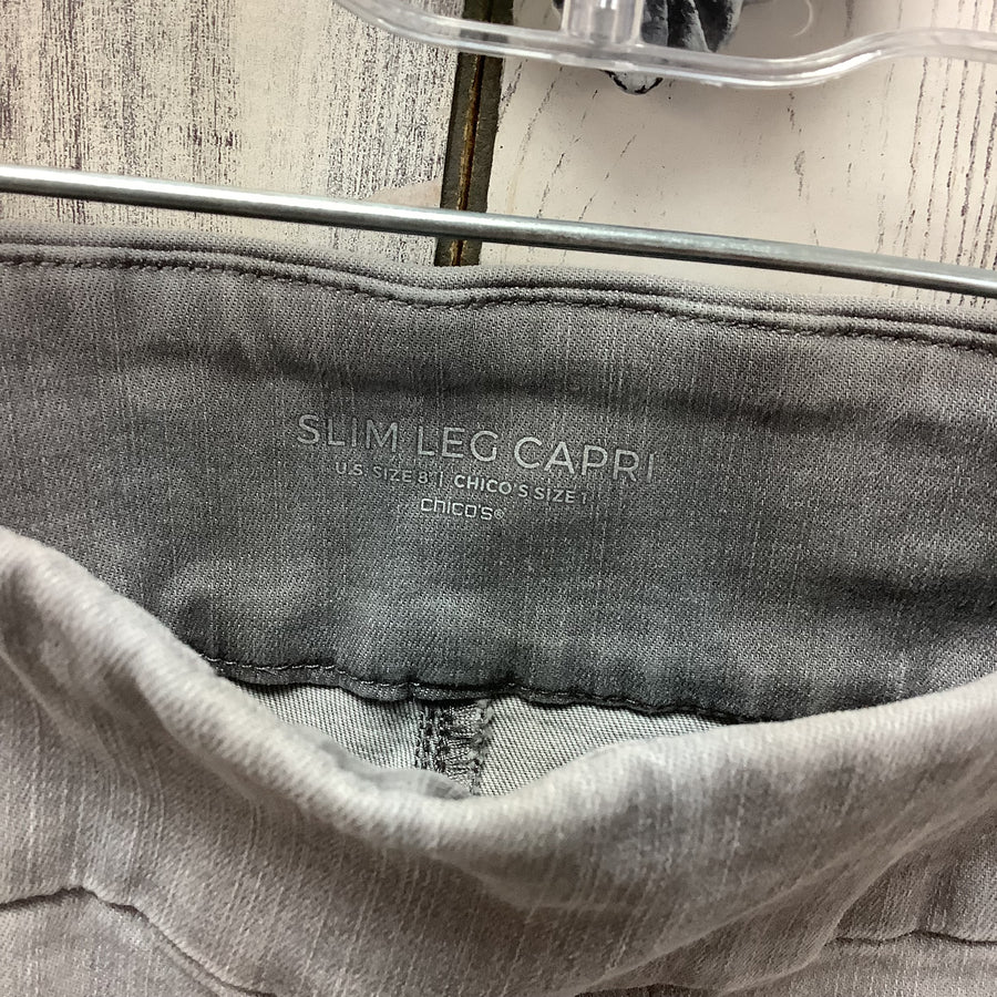 CHICO'S Size 8 Capris