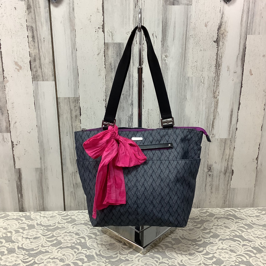 Baggallini Size Large Totes