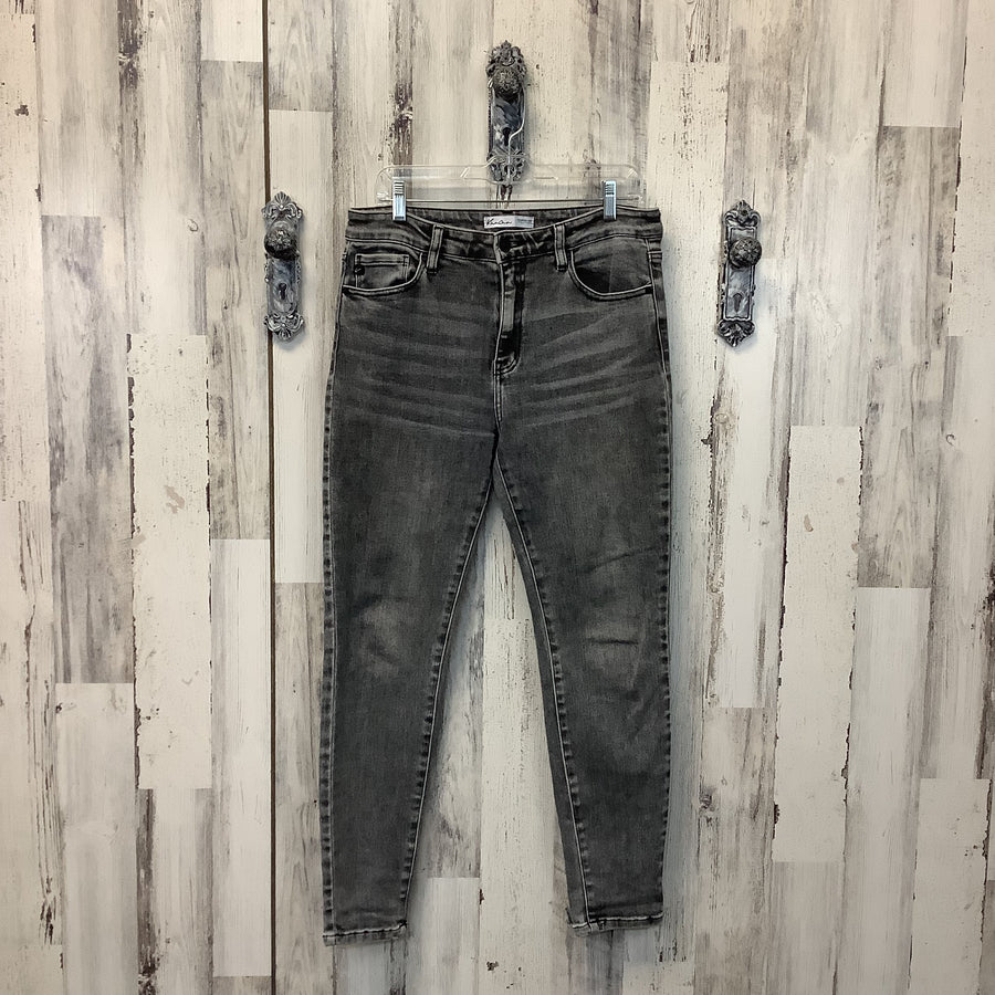 KanCan Size 8 Jeans