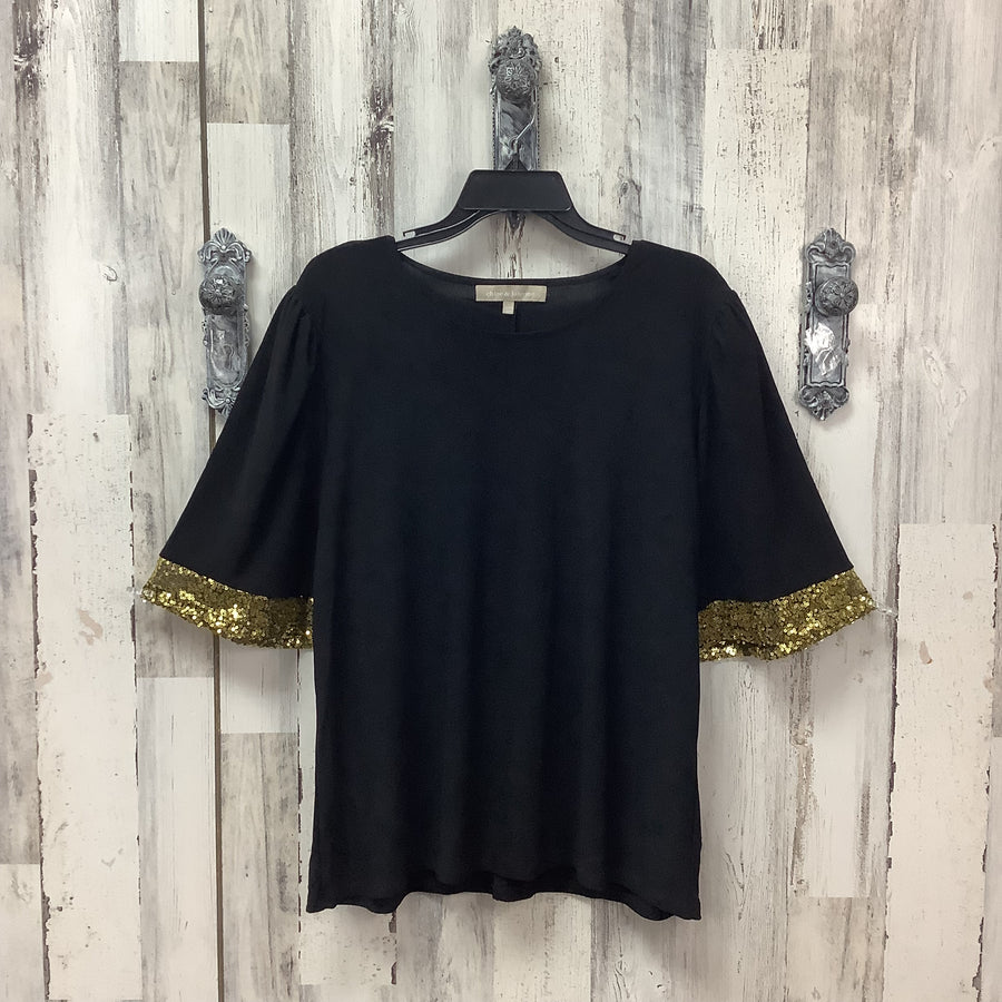 chloe & jasmine Size Large Shirts & Blouses