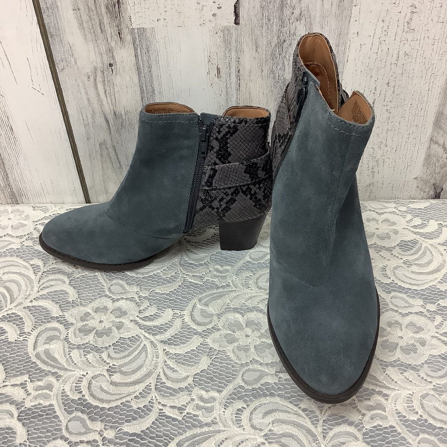 vionic Size 6.5 Boots