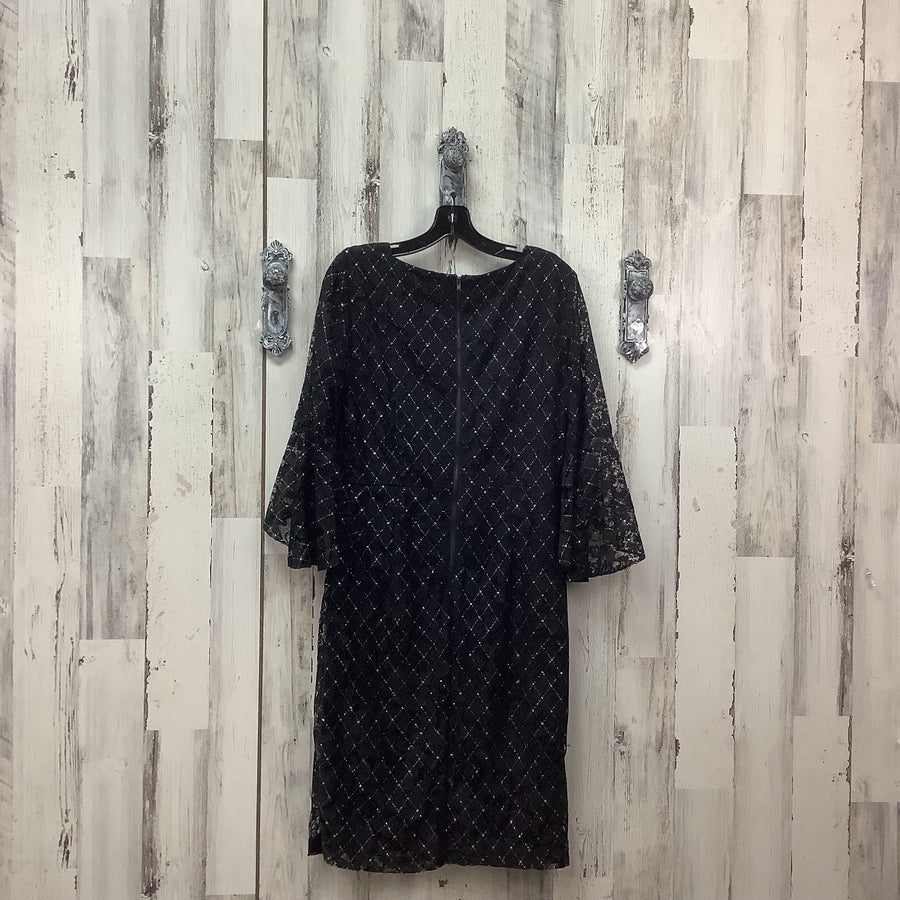 Gabby Skye Size Large Dress