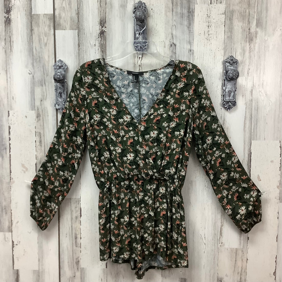 Forever 21 Size Med Junior Jumpers & Rompers