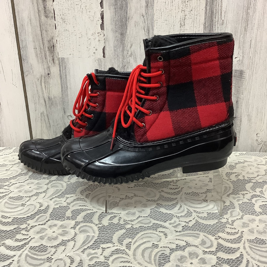 Sugar Size 9 Winter Duck Boots