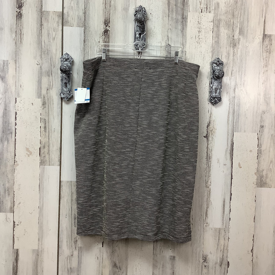 Casper Size XL Curvy Skirt