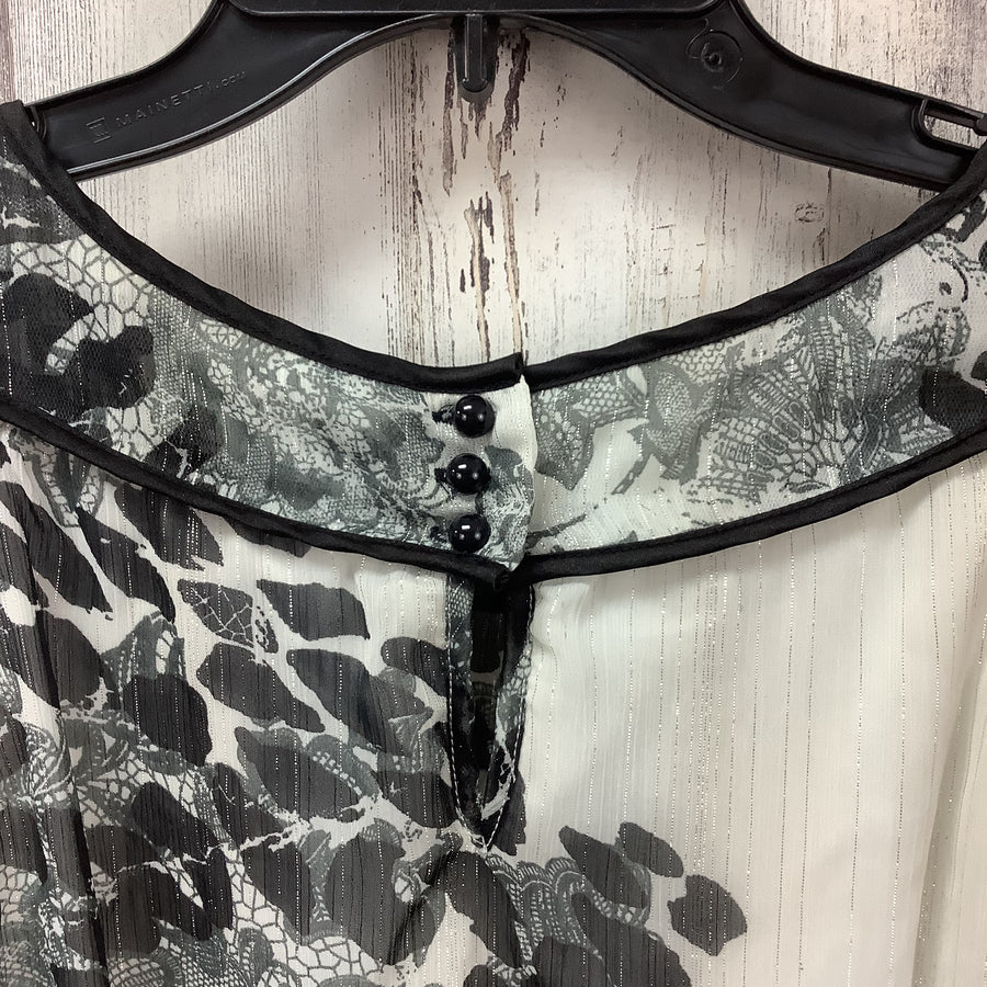 Maurices Size XL Curvy Shirts & Blouses