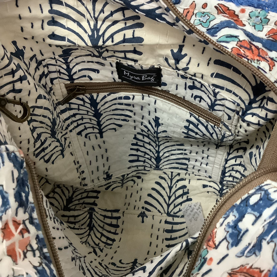 Myra Size Large Shoulder Bags
