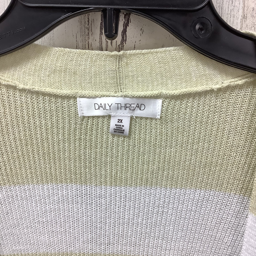 Daily Thread Size 2X Curvy Shrugs & Shawls