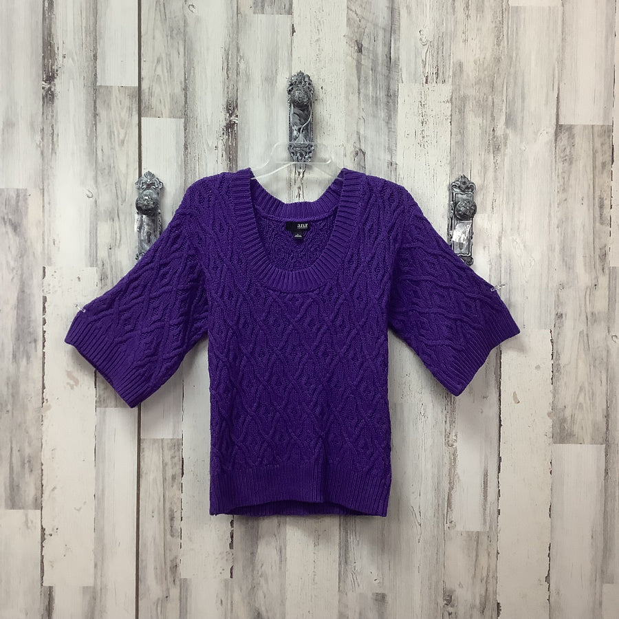 ana Size Large Pullover
