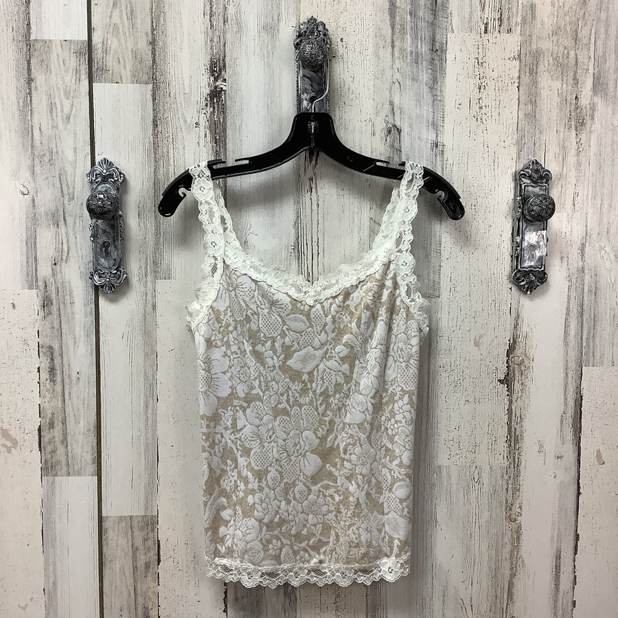 White House Black M Size Large Tanks & Camis